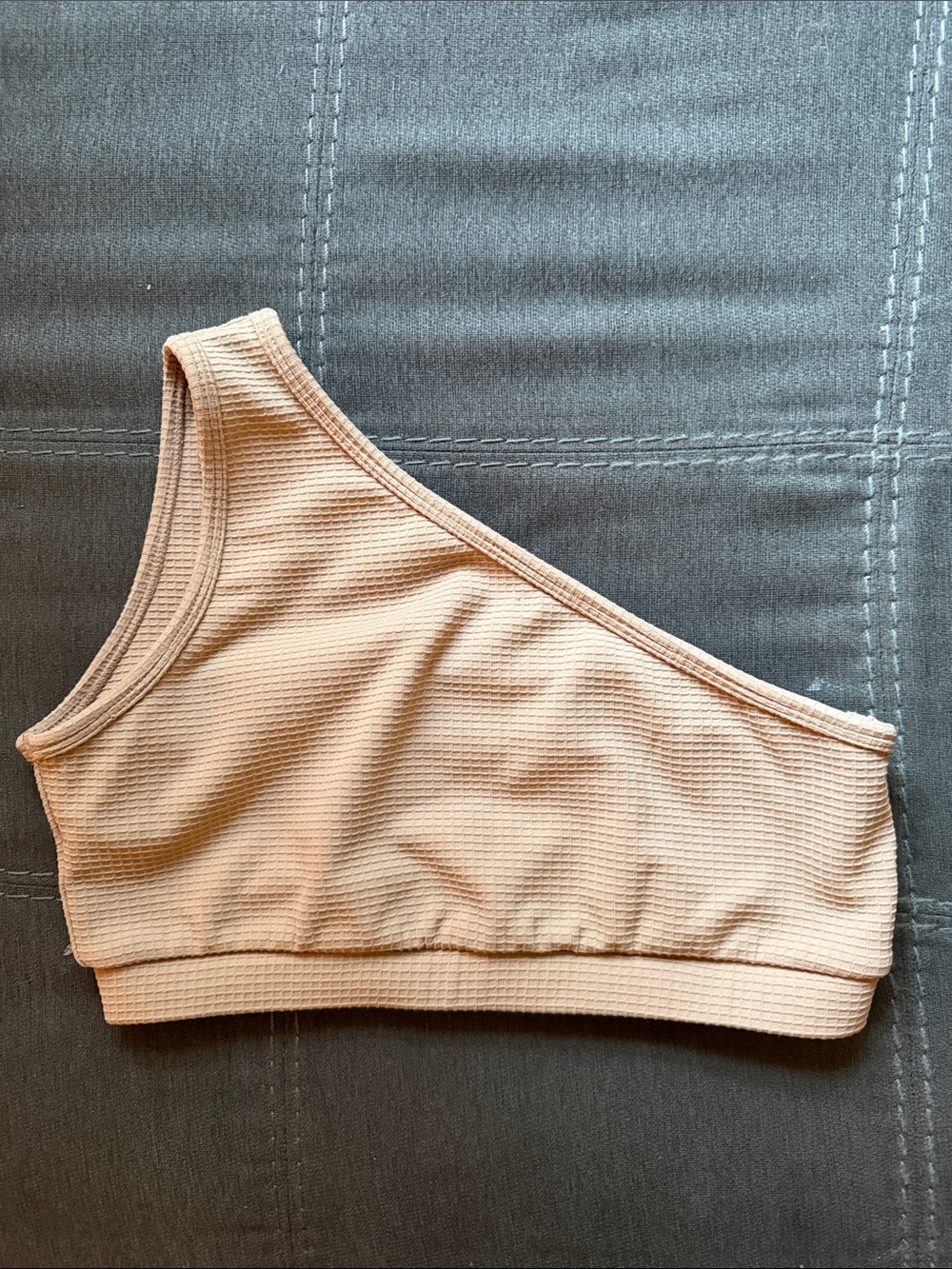 Ribbed One-Shoulder Wireless Bralette in Light Nude